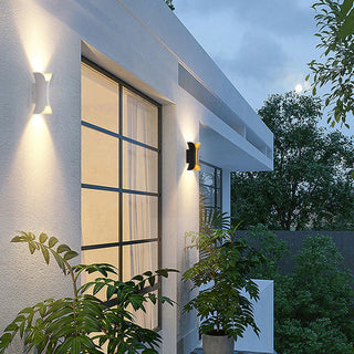 Ray Design Gebogene LED Außenwandleuchte Gold/Schwarz/Weiß Garten/Flur Metall-Purlicht